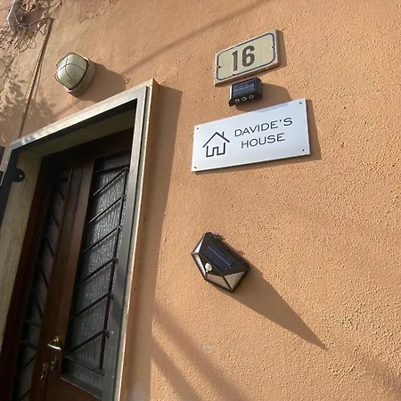 Davide's House